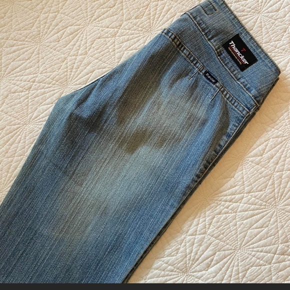 ISO 😭😭😭😭 - Picture 3 of 6